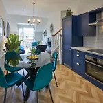 The Penthouse Retreat *
